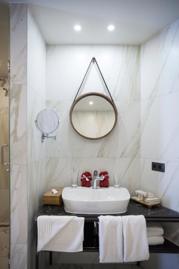 Отель Shota @ Rustaveli Boutique Hotel Тбилиси-16