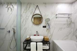Отель Shota @ Rustaveli Boutique Hotel Тбилиси Люкс-3