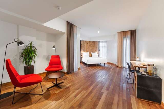 Отель Shota @ Rustaveli Boutique Hotel Тбилиси-19