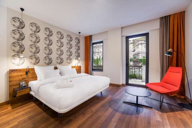 Отель Shota @ Rustaveli Boutique Hotel Тбилиси-48