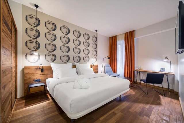 Отель Shota @ Rustaveli Boutique Hotel Тбилиси-49